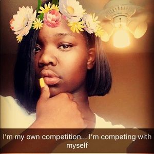 Meet your Posher, Makayla